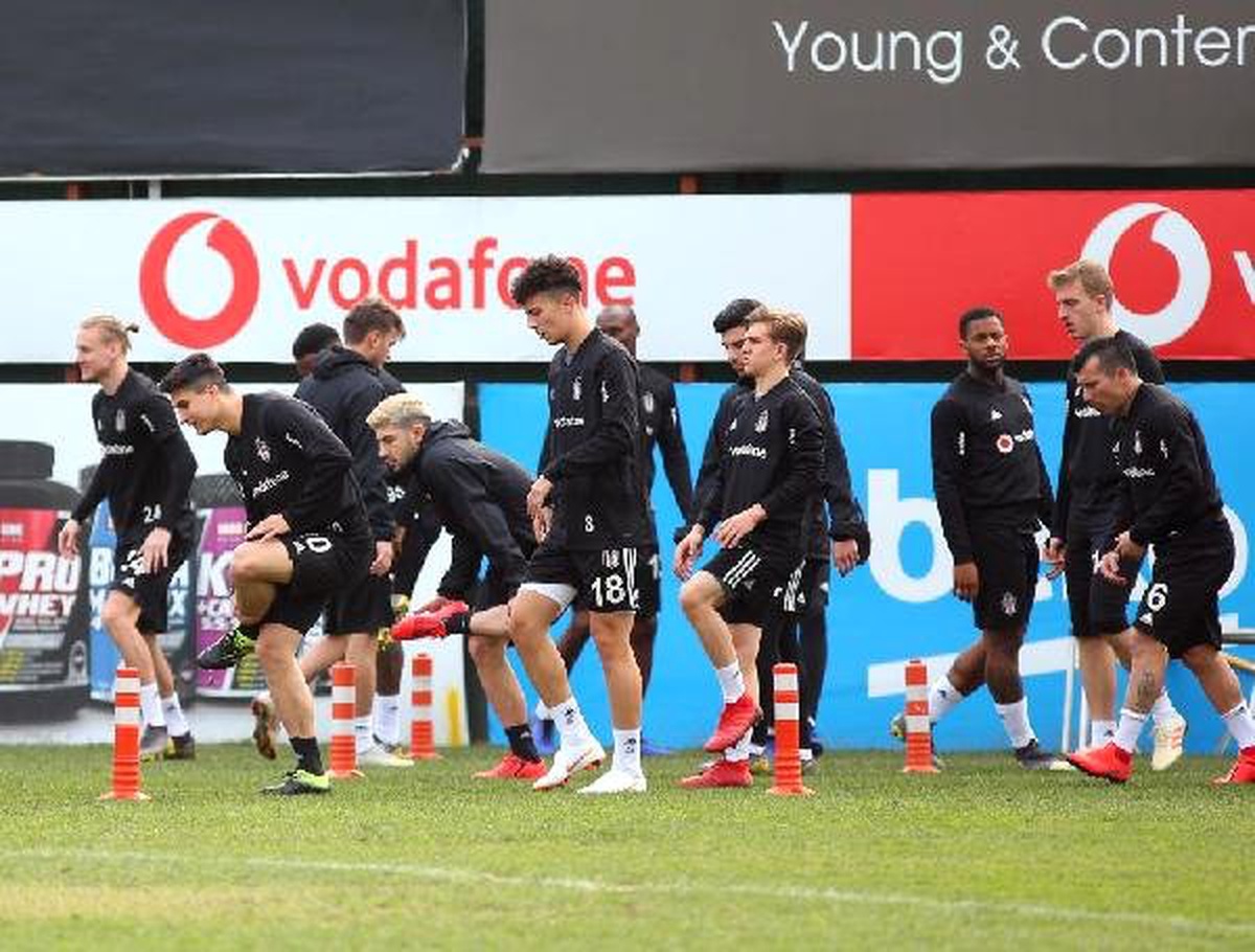 Beşiktaş\'ta Antalyaspor Hazırlıkları Sürüyor