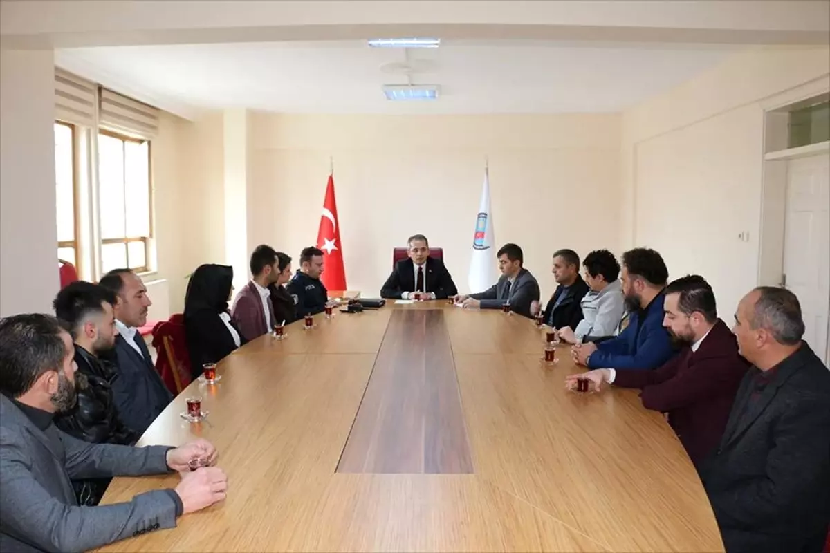 Kaymakam Pişkin, İş Yeri Temsilcileriyle Bir Araya Geldi