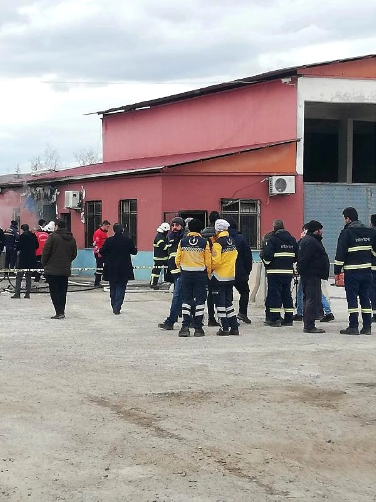 Kırıkkale\'de Akaryakıt Kontrol Deposunda Patlama: 1 Ölü