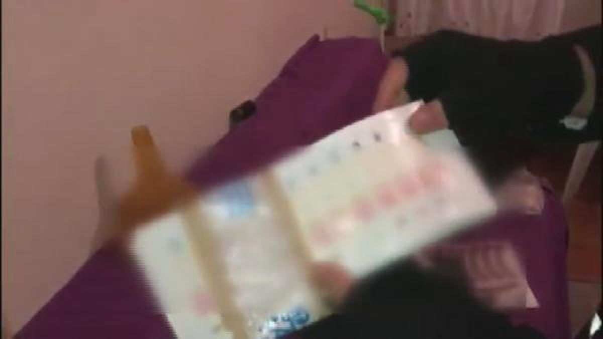 Sahte İçki İmalathanesine Yapılan Baskında Polise \'Kaçak Et\' Sürprizi