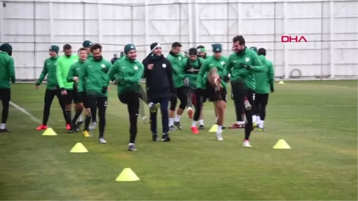 Spor Atiker Konyaspor 6 Eksikle Çalıştı