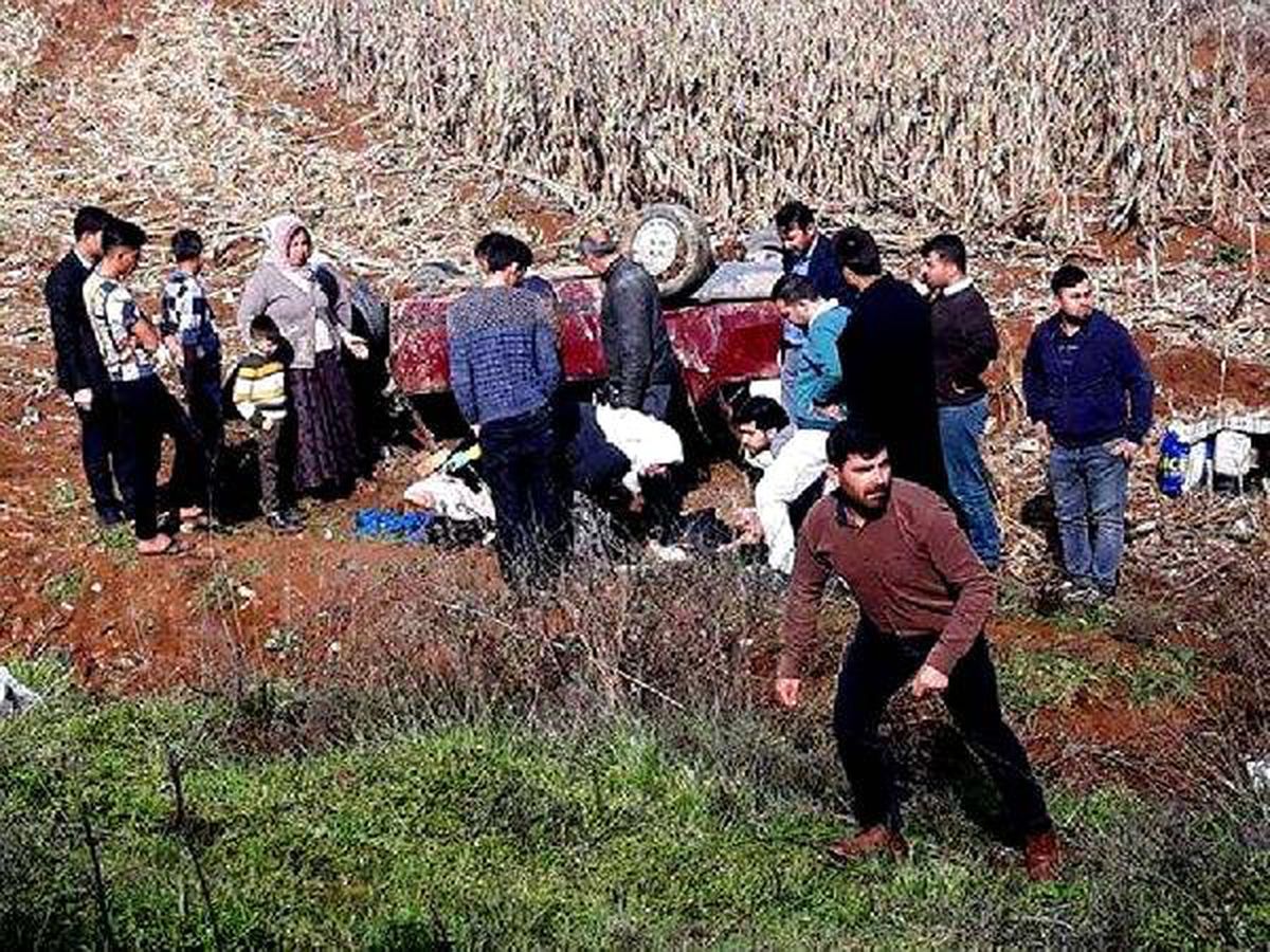 Suruç\'ta Otomobiller Çarpıştı: 8 Yaralı