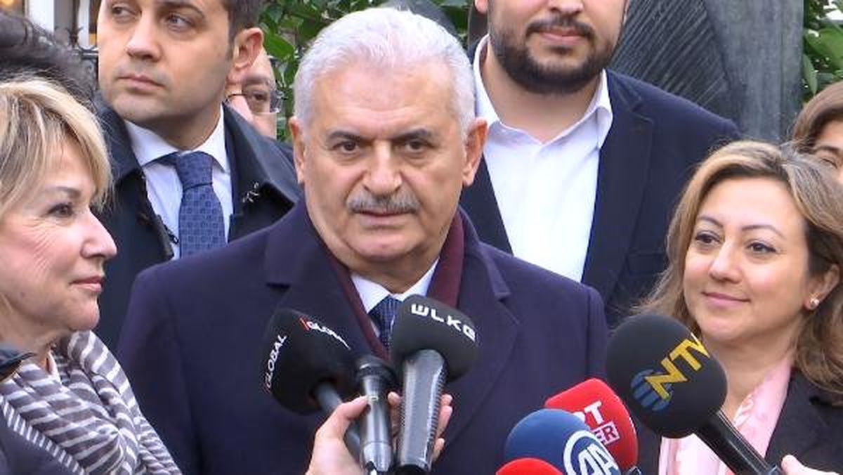 Binali Yıldırım Barış Manço Müzesini Ziyaret Etti