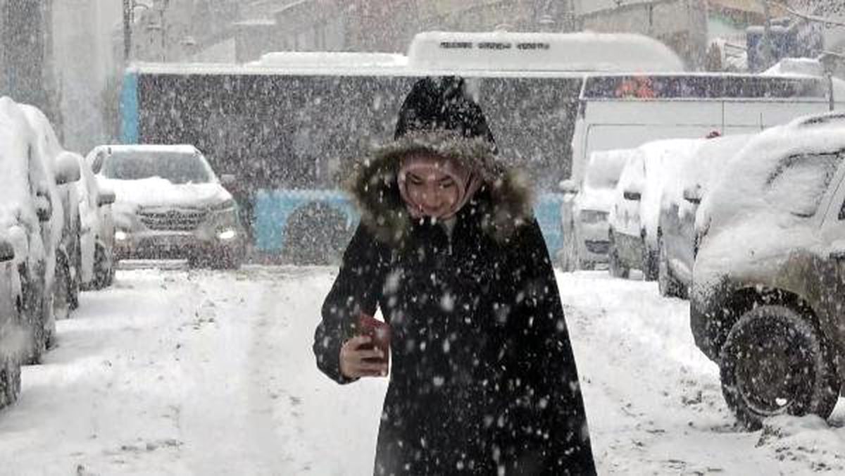 Erzurum\'da Yoğun Kar Yağışı