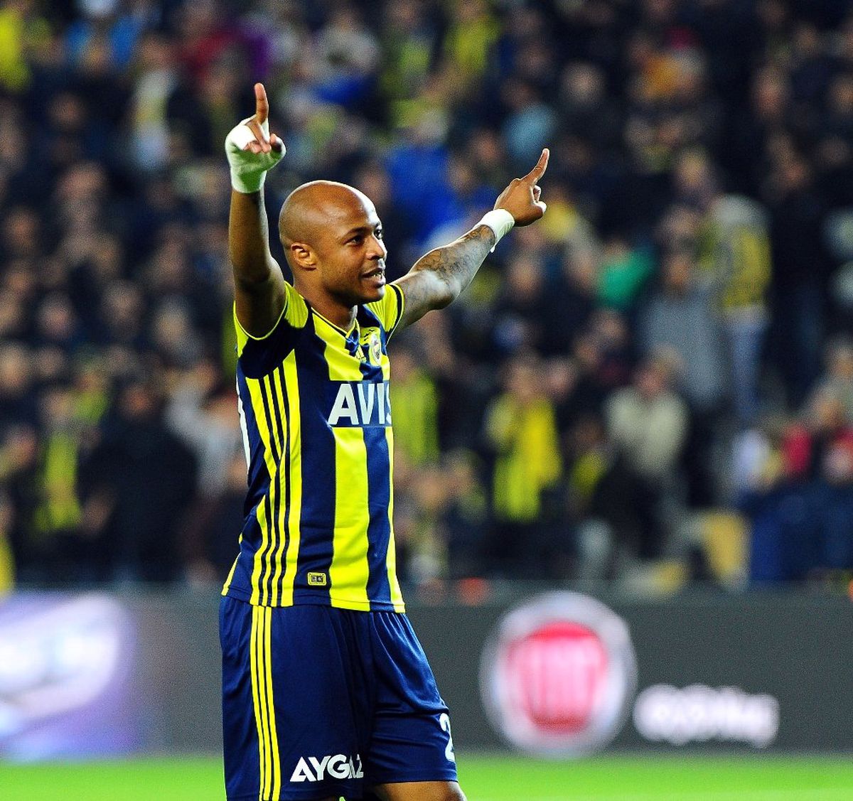 İlk Yarı Fenerbahçe\'nin