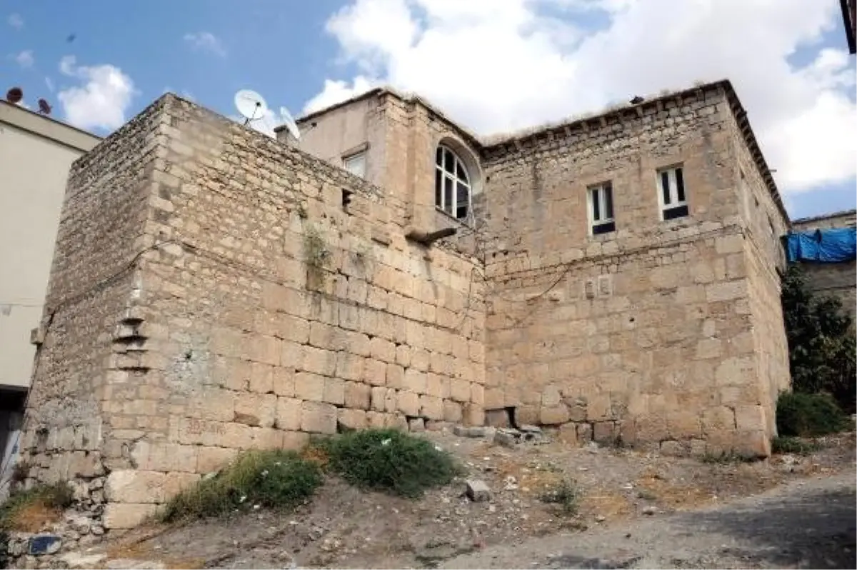 Polis Amiri, Kaçak Kazı İçin Zırhlı Araç Yönlendirmiş