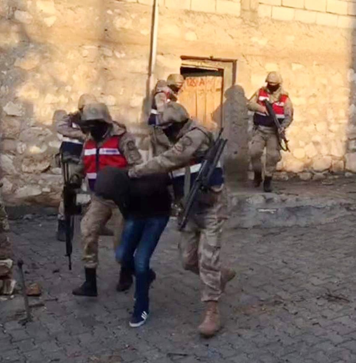 Siirt\'te 28 Yıldır Terör Suçundan Aranan Şahıs Yakalandı