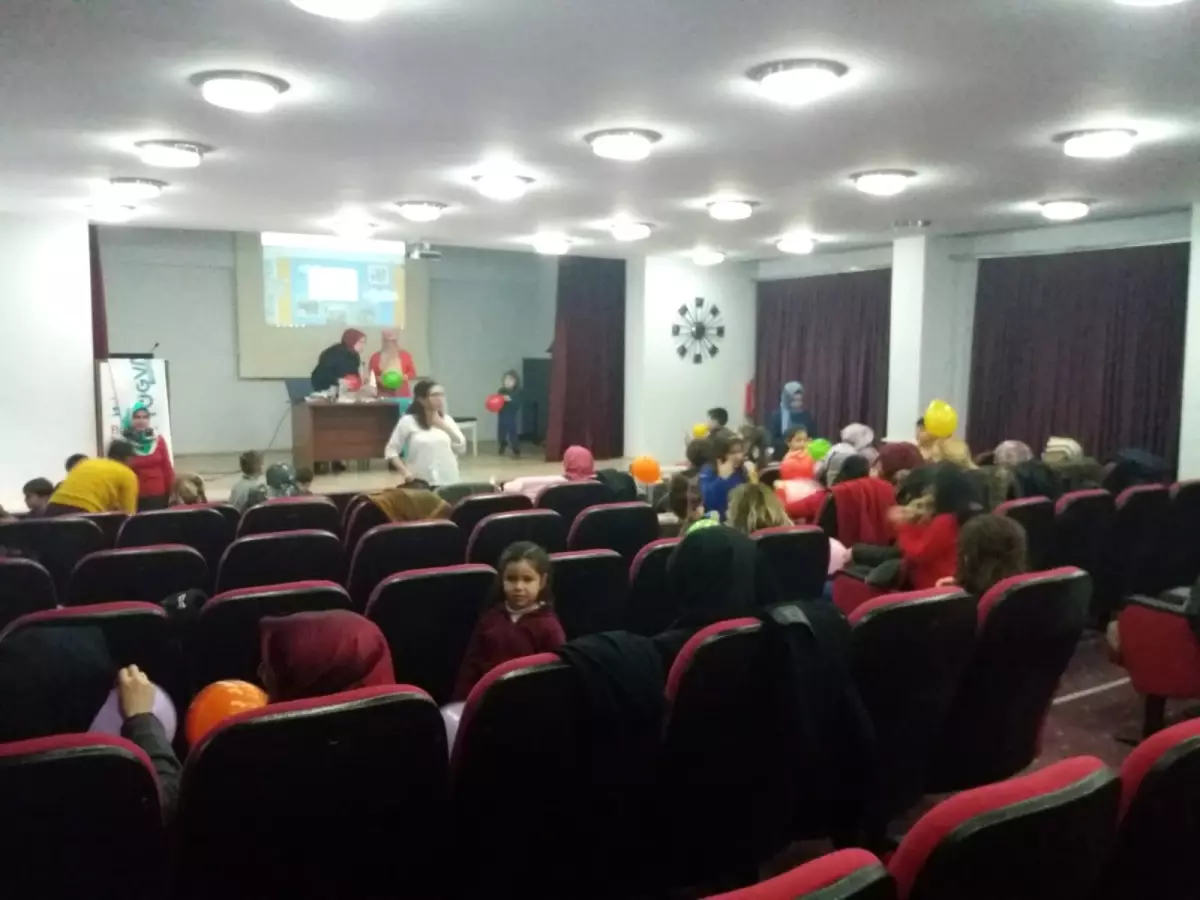 TÜGVA Eskişehir Annelere Özel Seminer