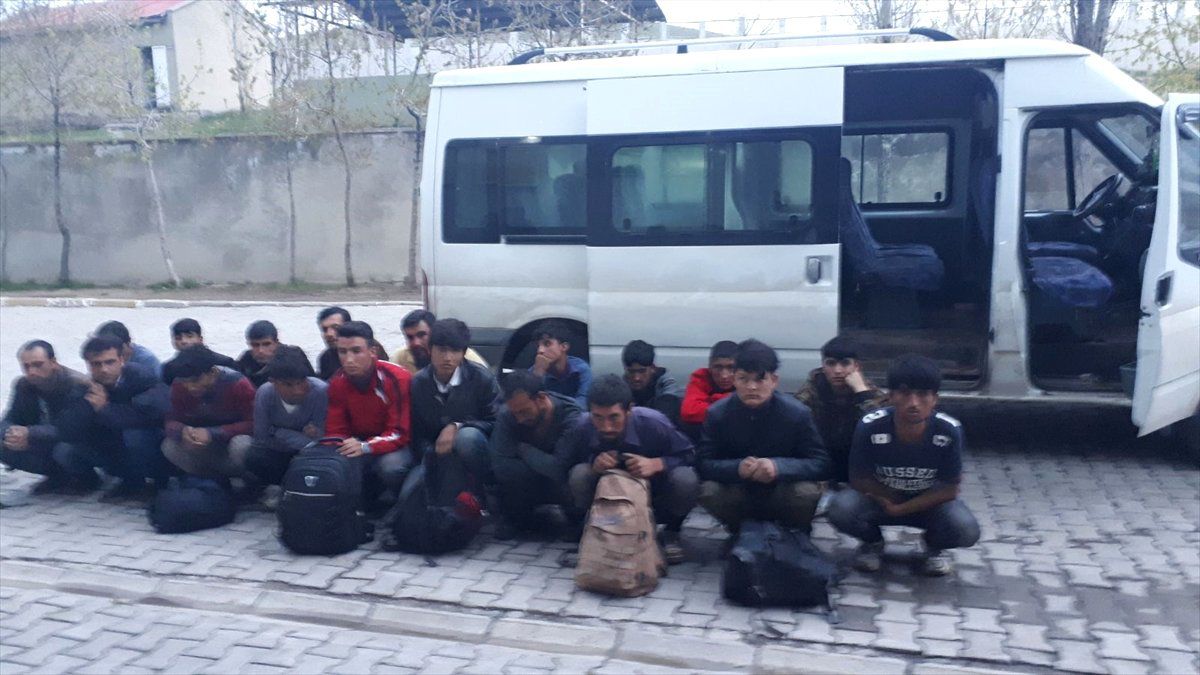 Van\'da 32 Düzensiz Göçmen Yakalandı