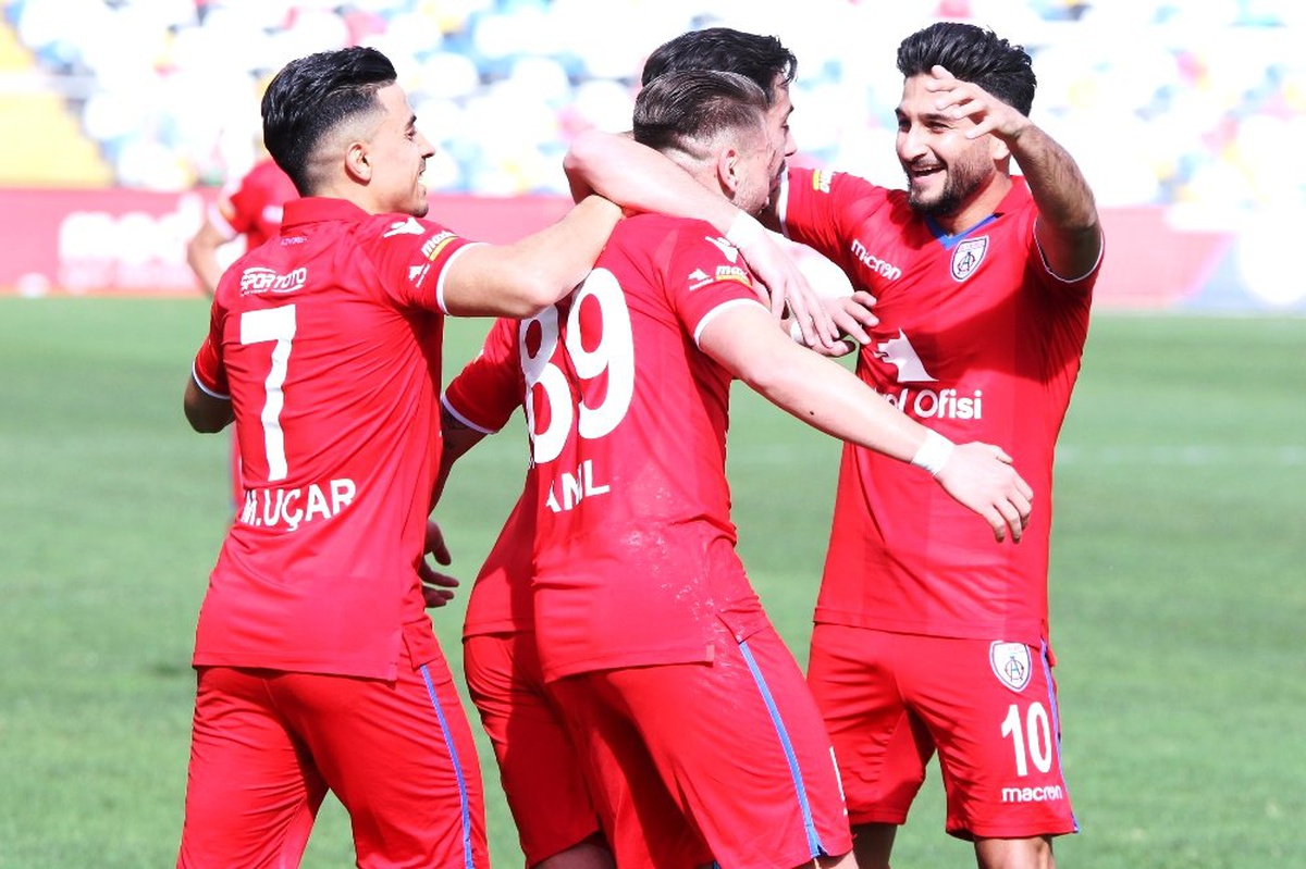 Altınordu\'dan Karabükspor\'a Yarım Düzine Gol