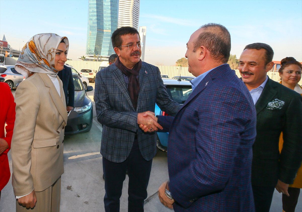 Dışişleri Bakanı Mevlüt Çavuşoğlu İzmir\'de Açıklaması