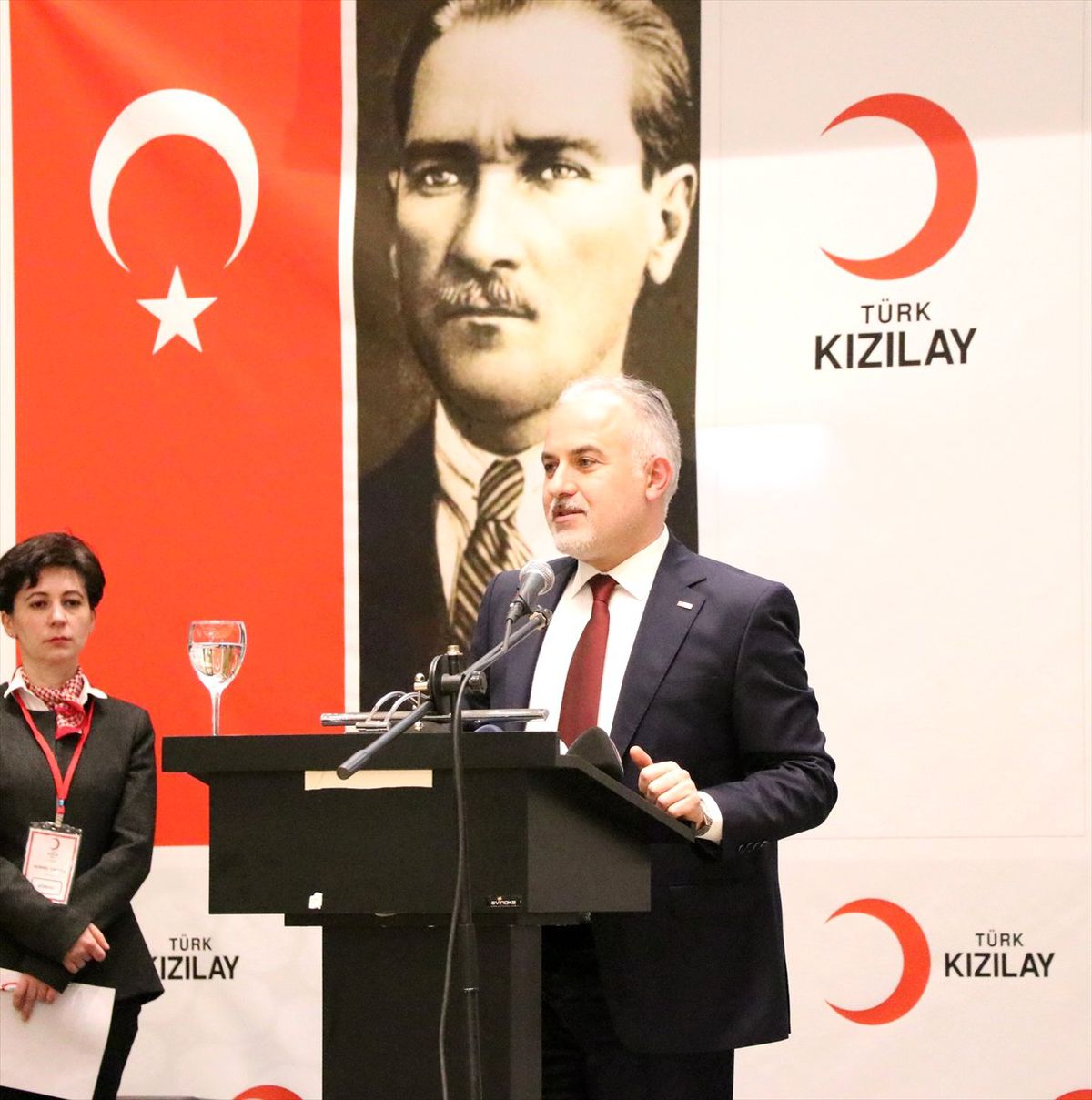 Her Gün 63 Bin Kişiye Yardım Ulaştırdık"