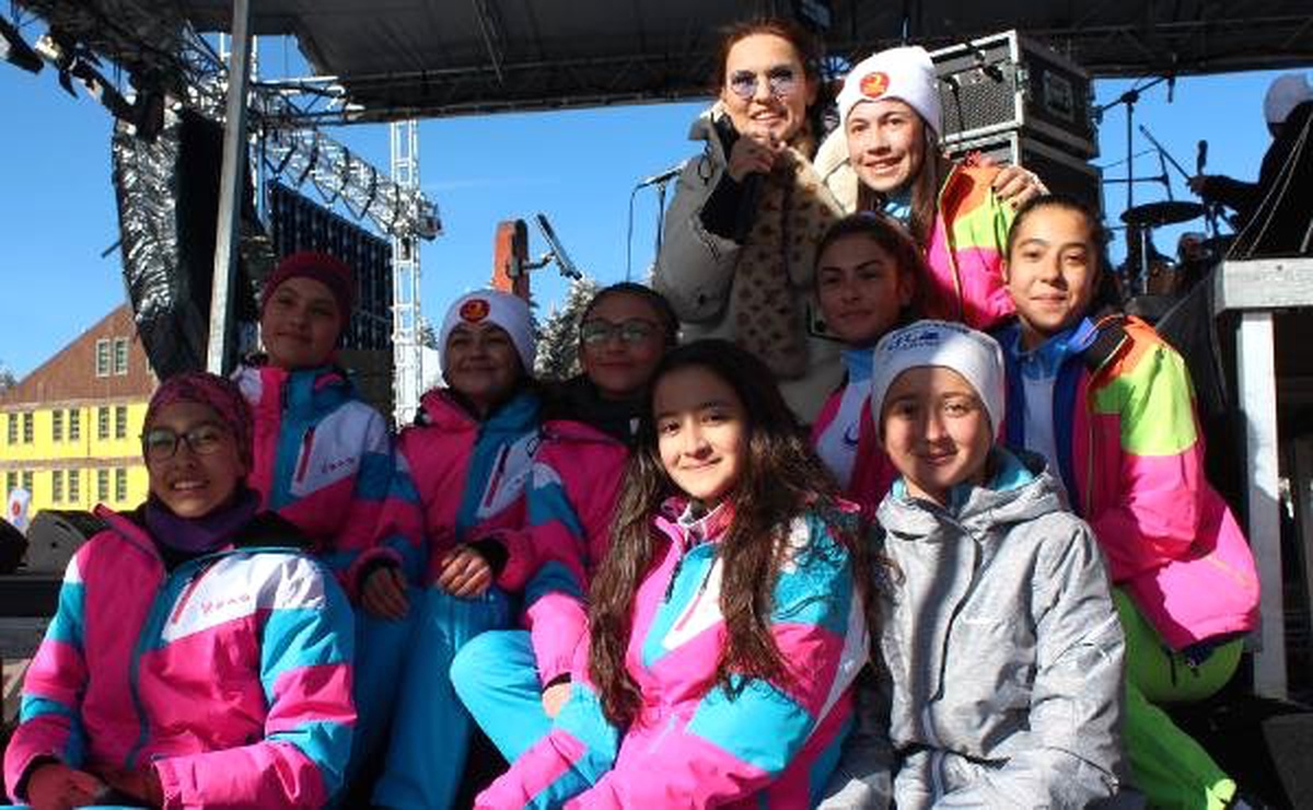 Ilgaz Kar Festivali\'nde Demet Akalın Konseri