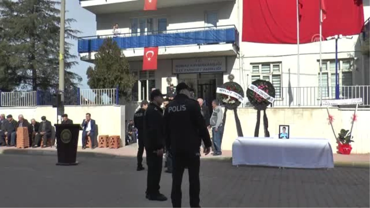 Kazada Ölen Polis Memuru İçin Tören Düzenlendi