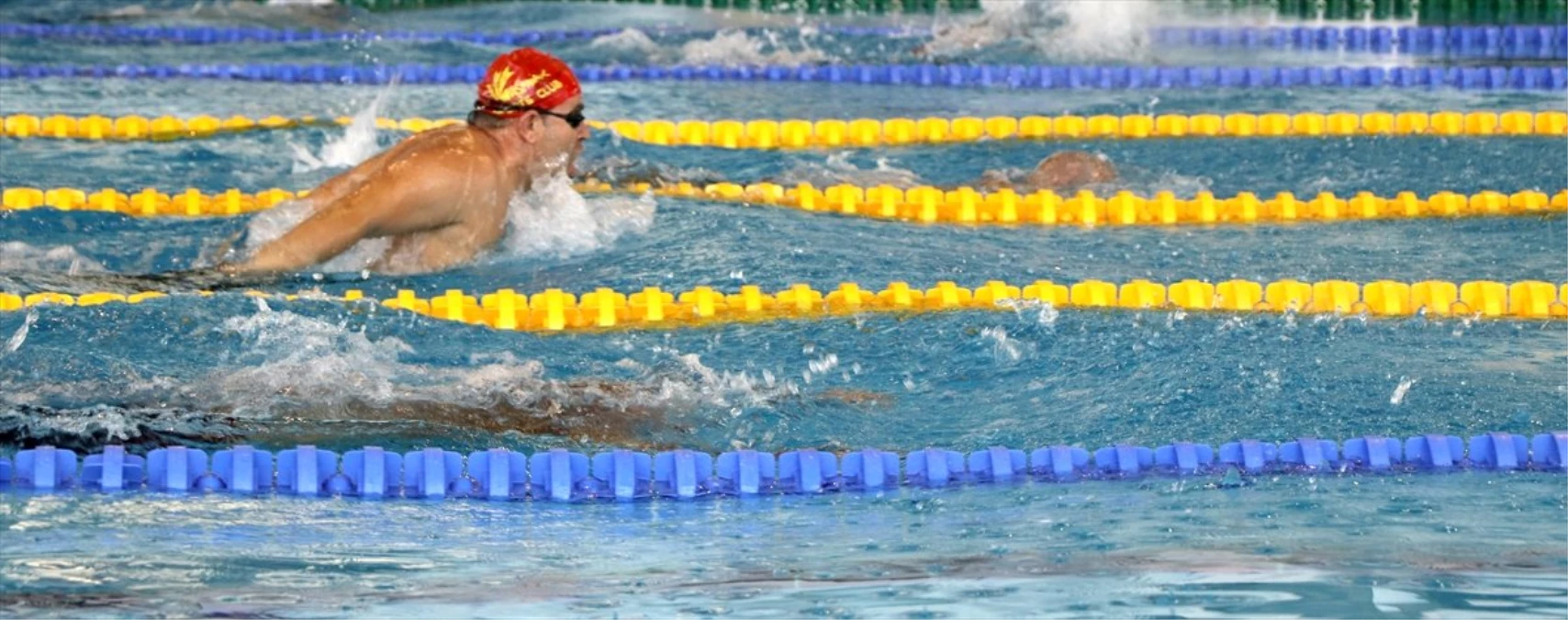Master Yüzücülerden 12 Türkiye Rekoru