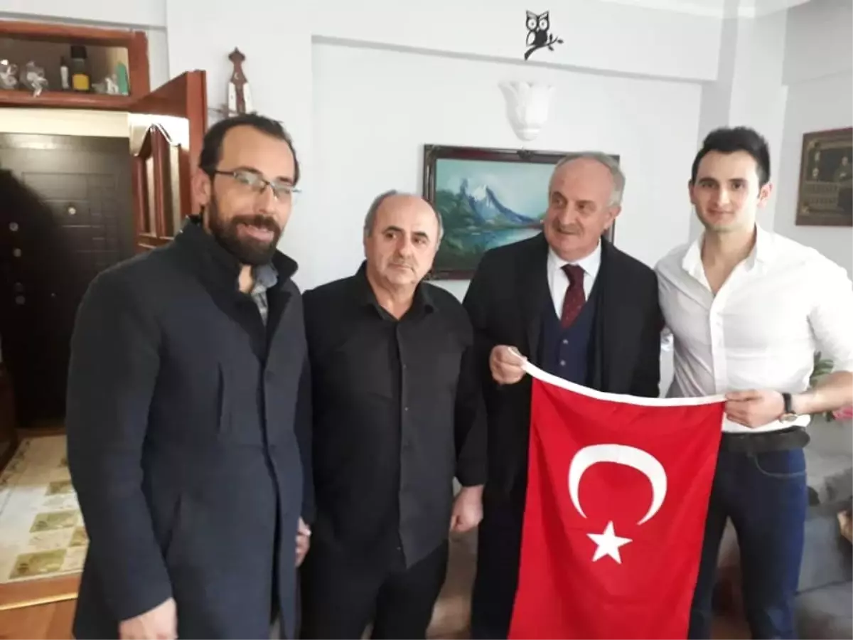 Zeki Aygün, Dur Durak Bilmiyor