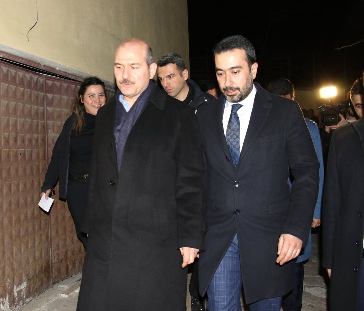 Bakan Soylu\'dan Şehit Ailesine Ziyaret
