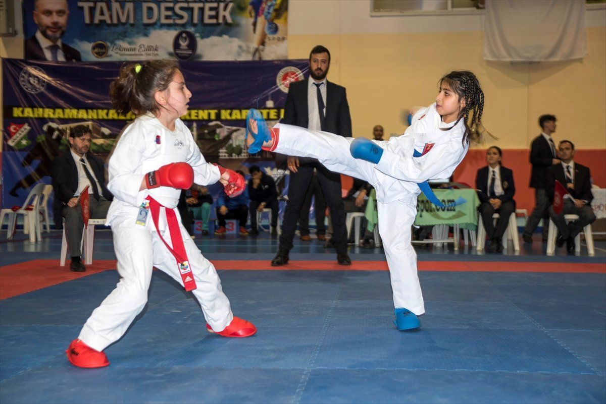 Başkent Karate Ligi Kahramankazan\'da Yapıldı