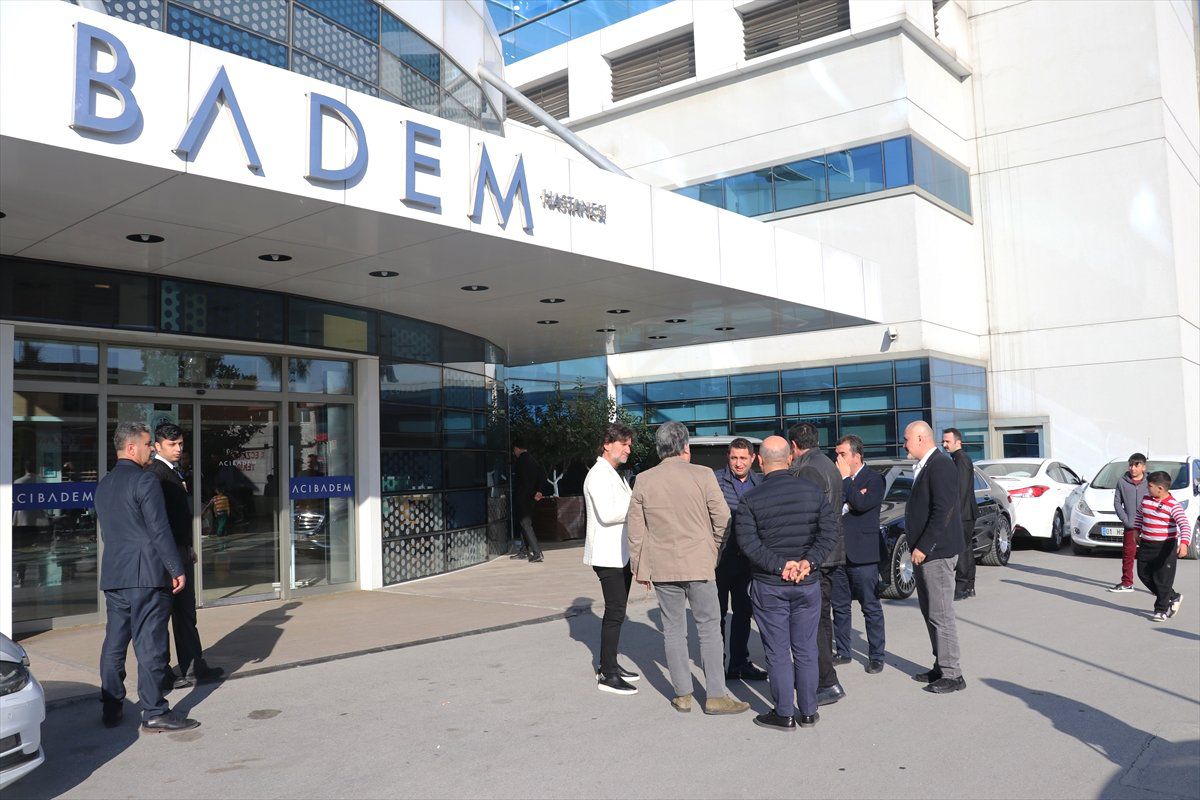 Fatih Terim\'e Geçmiş Olsun Ziyaretleri