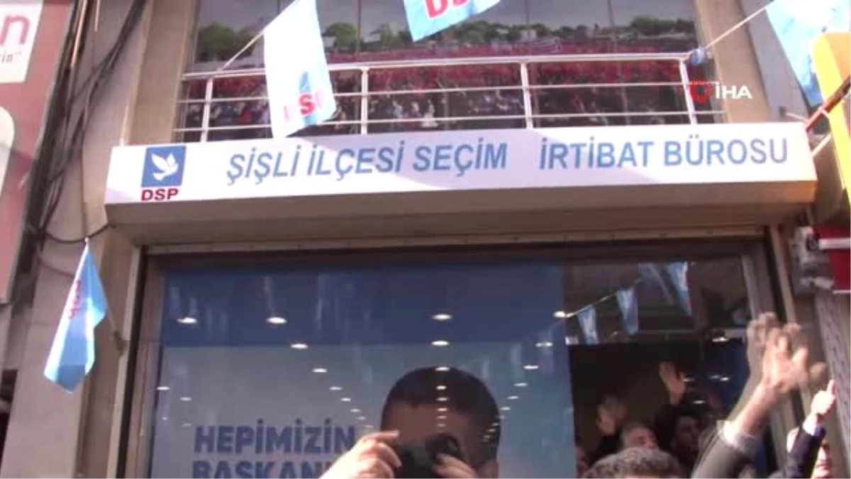 Mustafa Sarıgül, DSP Bayraklarıyla Gövde Gösterisi Yaptı