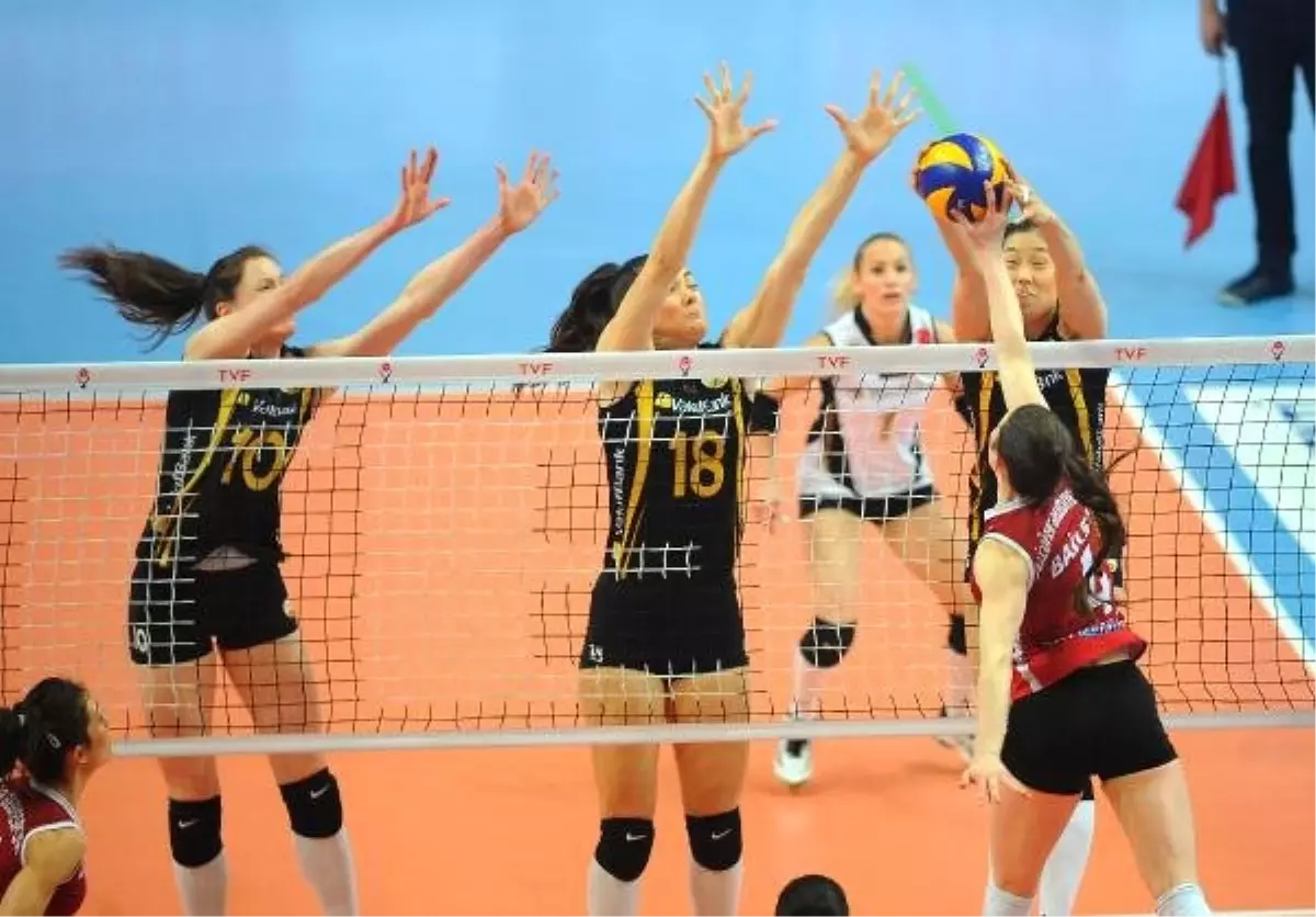 Nilüfer Belediyespor - Vakıfbank: 0-3