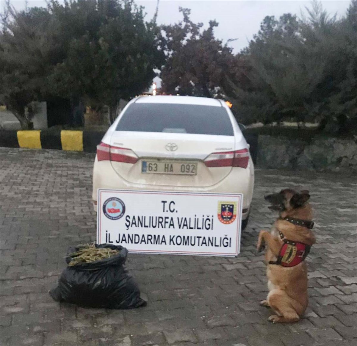 Otomobil Lastiği İçerisinde Uyuşturucu Sevkiyatı