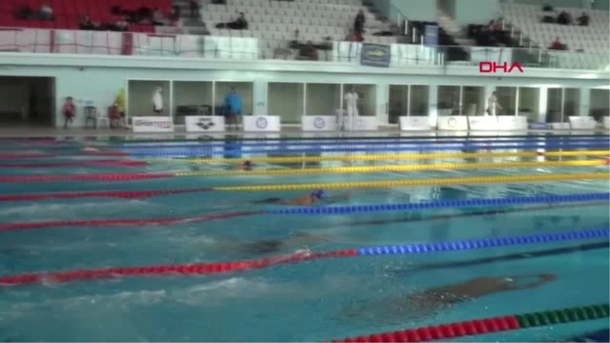 Spor Masterlar Yüzme Şampiyonası\'ndan 43 Türkiye Rekoru Çıktı
