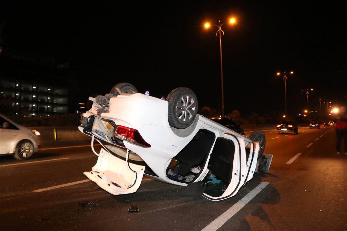 Tem\'de Trafik Kazası: 6 Yaralı
