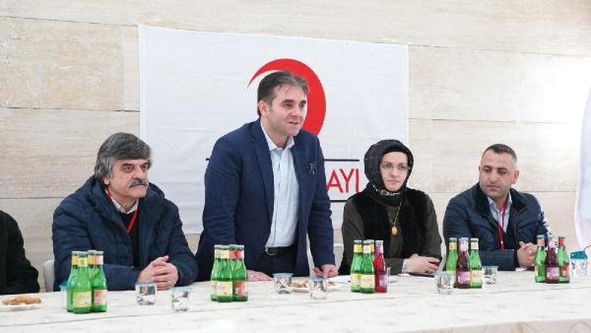 Avcılar\'da Hizmet Yok, Hezimet Var"