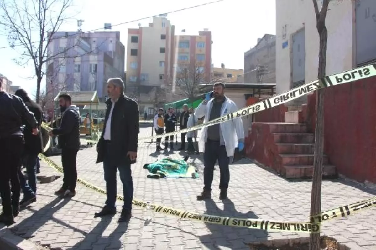 Gaziantep\'te Damat Dehşeti: 3 Ölü, 2 Yaralı (2)- Yeniden