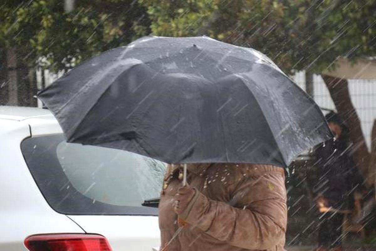 İzmir\'de Güneşin Ardından Yağış Geliyor