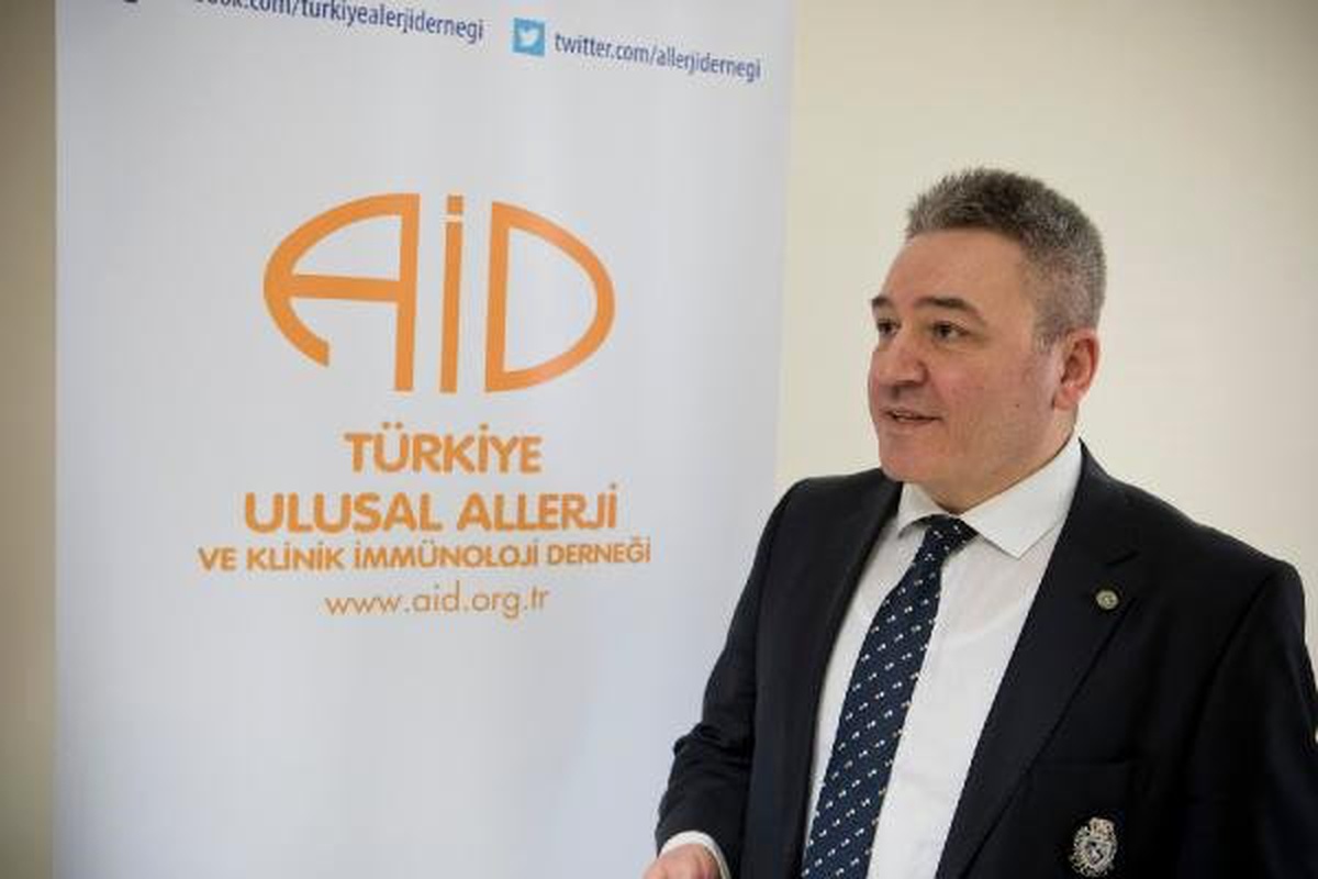 Prof. Dr. Muşabak: Gelişigüzel Alınan Takviyeler Zarar Getirir