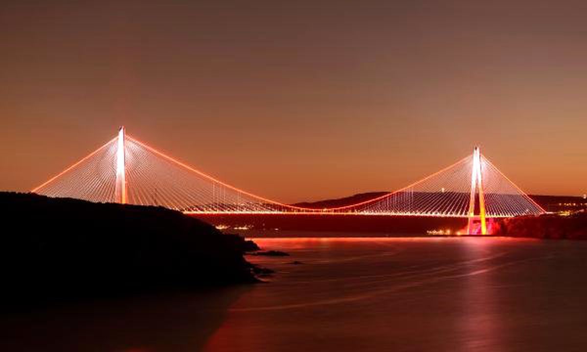 Yavuz Sultan Selim Köprüsü Dünya Kanser Günü\'nde Mavi ve Turuncu Olacak
