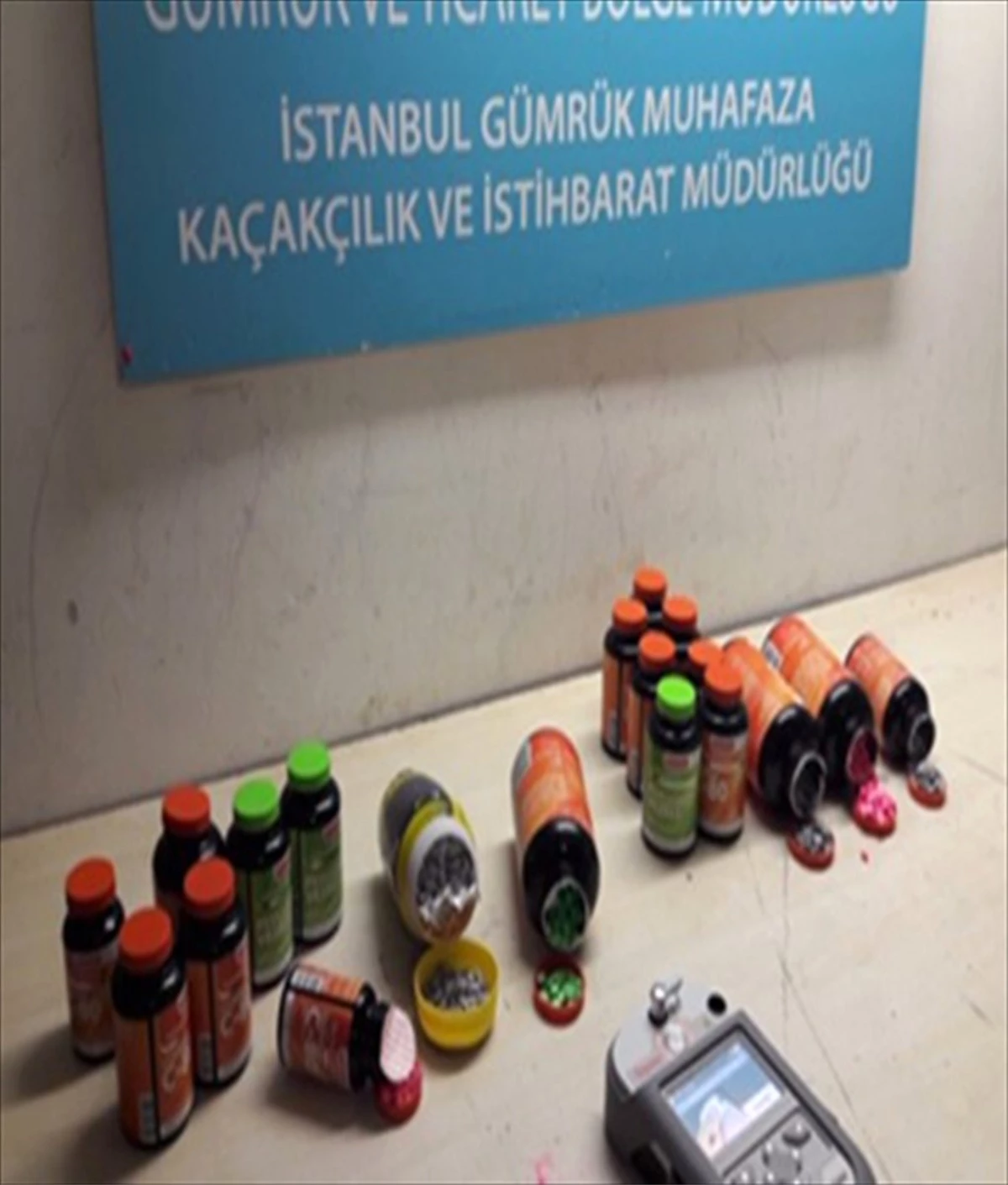 Atatürk Havalimanı\'nda 24 Bin 800 Uyuşturucu Hap Ele Geçirildi
