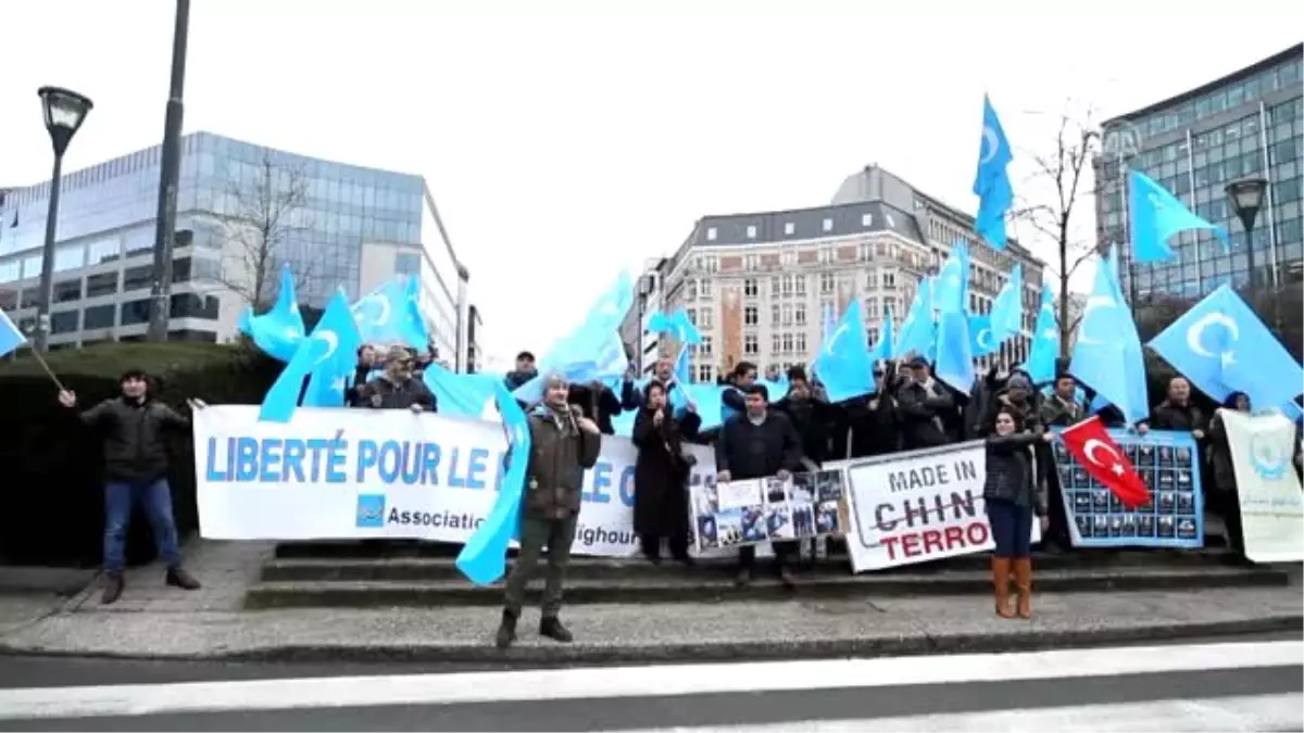 Belçika\'da Doğu Türkistan Protestosu - Brüksel