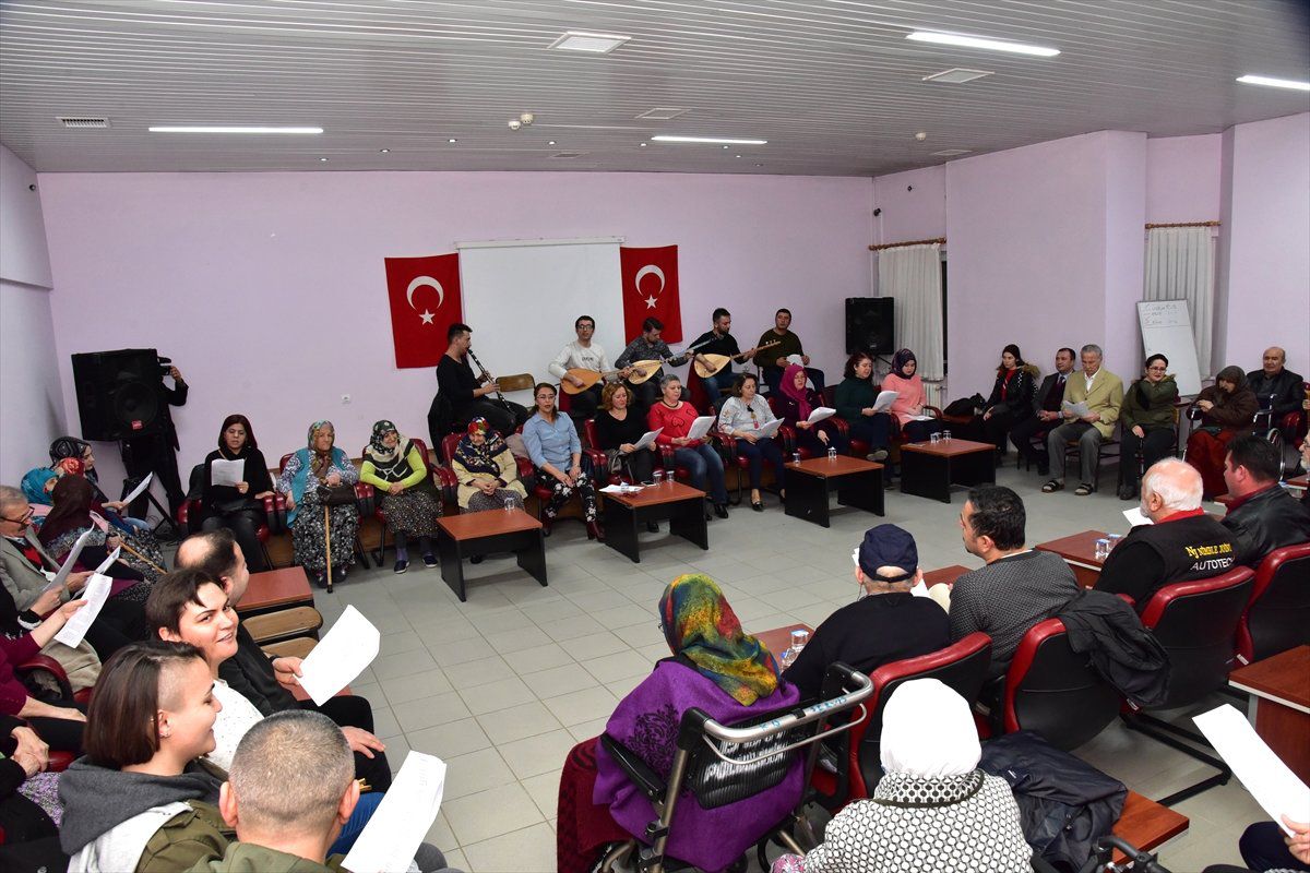Bilecik\'te "Yaş-al, Sesini Müzikle Yaş-at" Etkinliği
