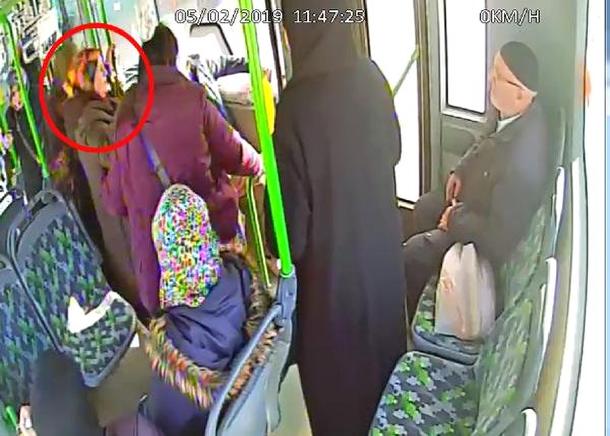 Otobüs Sürücüsü Fenalaşan Kadının Hayatını Kurtardı