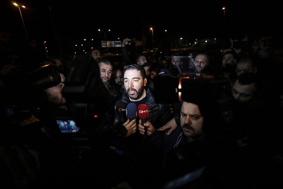 Uber Sürücülerinden Darbedildiği İddia Edilen Meslektaşlarına Destek Eylemi