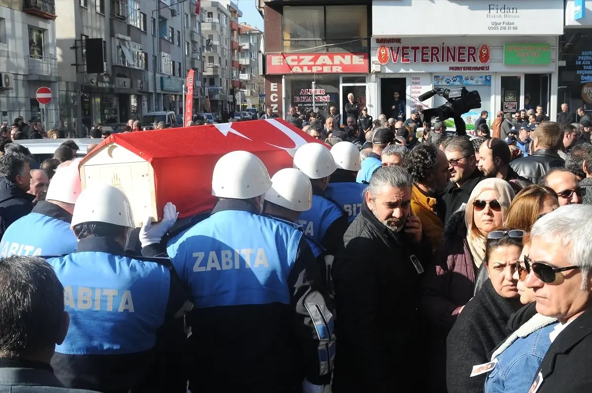 Yalova Belediye Başkan Yardımcısı İlhan Son Yolculuğuna Uğurlandı