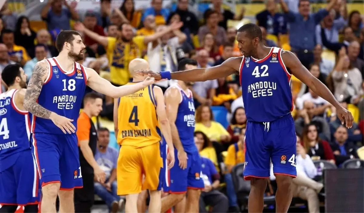 Anadolu Efes ile Gran Canaria 2. Randevuda