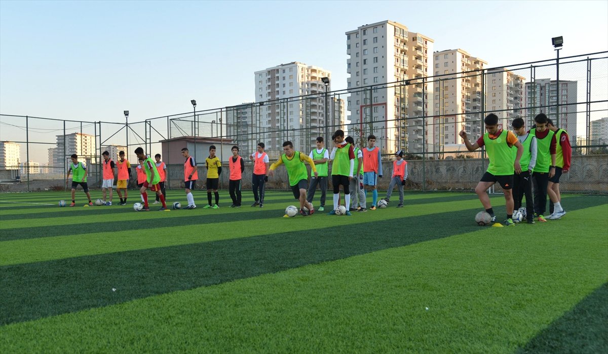 Diyarbakır\'da 50 Spor Tesisi İnşa Edildi