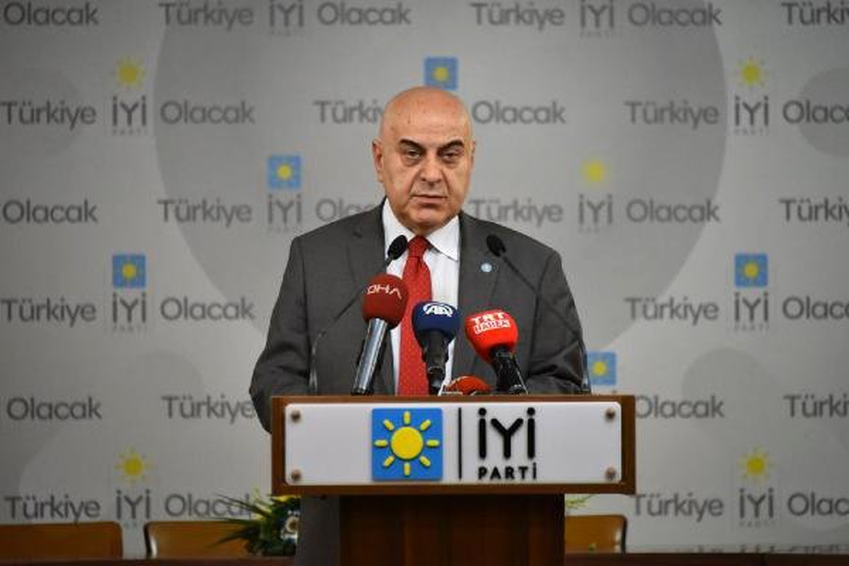 İyi Parti\'li Paçacı: 1 Nisan Sabahı Milletimiz Aydınlık Sabaha Uyanacak