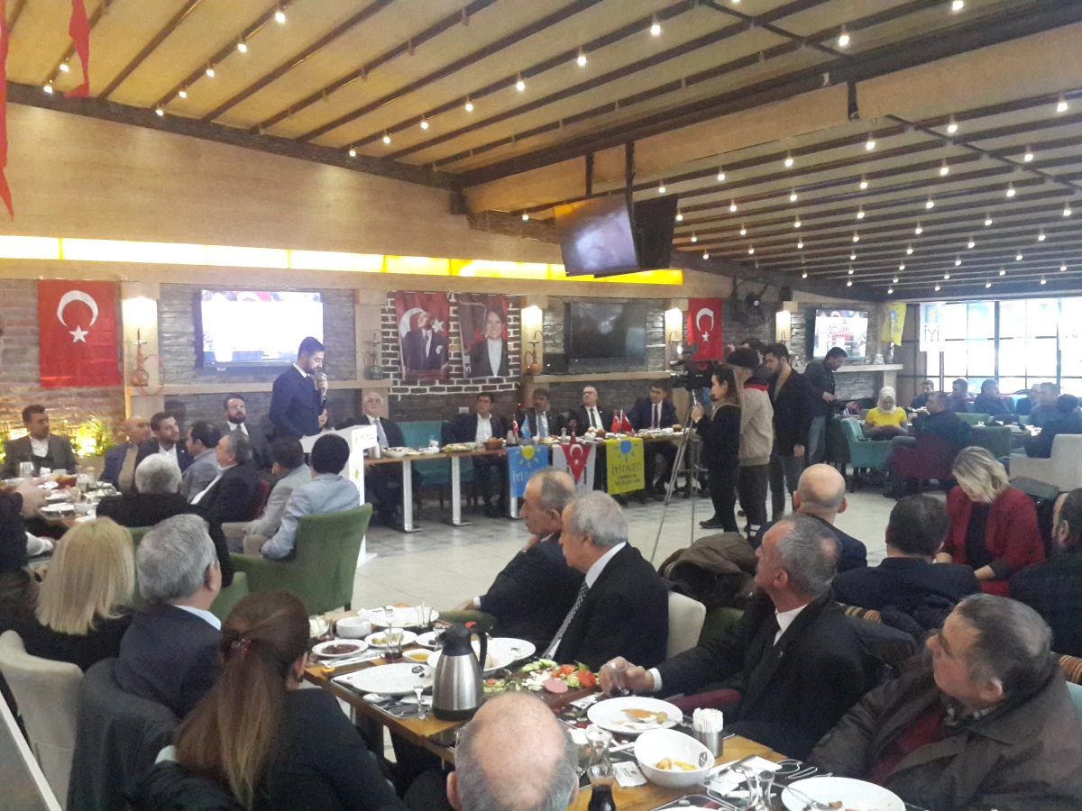İyiparti Arnavutköy Belediye Başkan Adayı Tanıtıldı