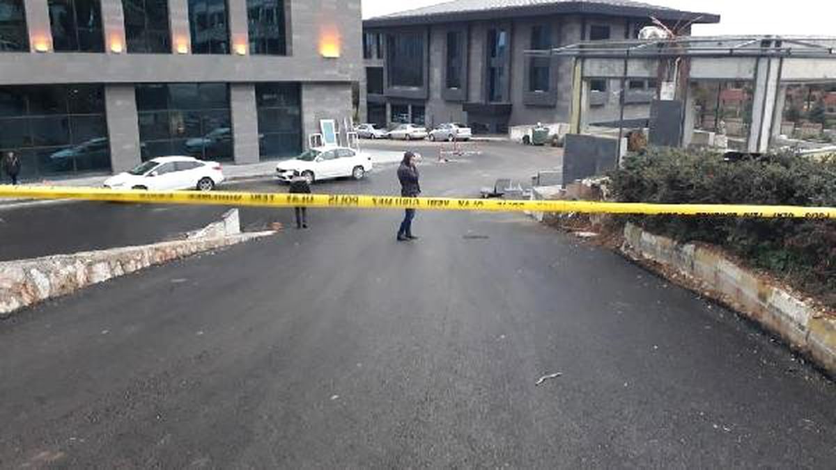 İzmit\'te, Borç-alacak Nedeniyle Arkadaşını Bacağından Vurdu, Teslim Oldu