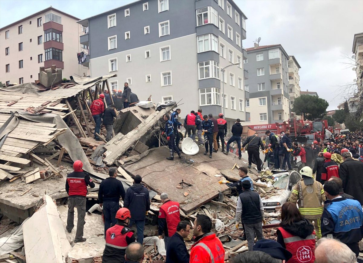 Kartal\'da Bina Çökmesine İlişkin Soruşturma