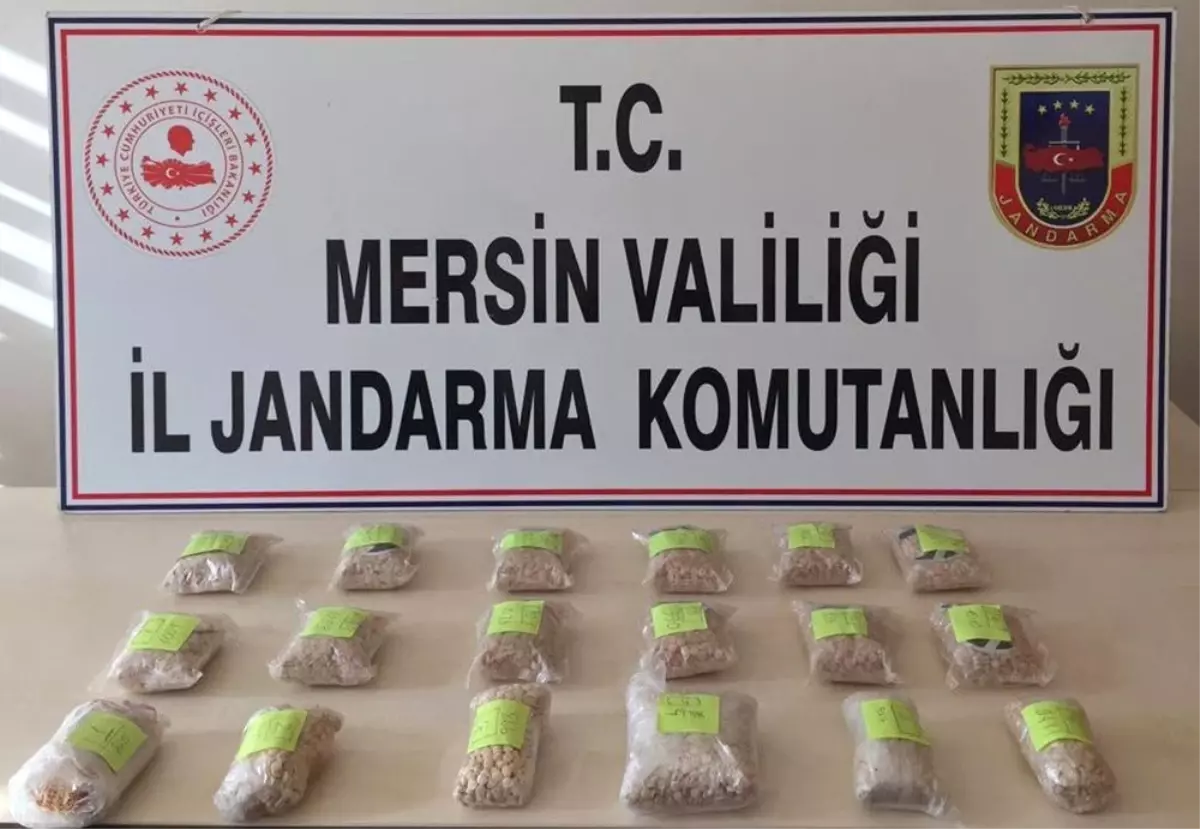 Mersin\'de 19 Bin 734 Adet Uyuşturucu Hap Ele Geçirildi