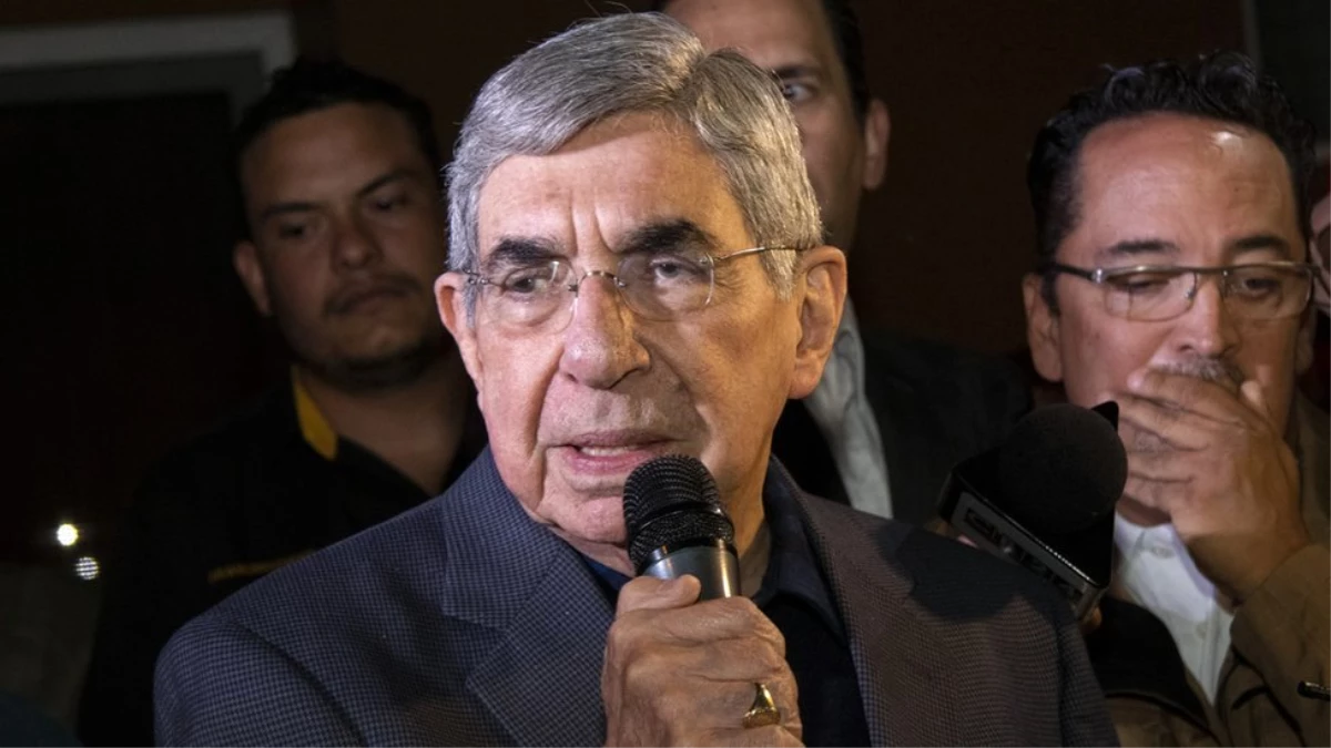 Nobel Barış Ödülü Sahibi Oscar Arias\'a Tecavüz Suçlaması