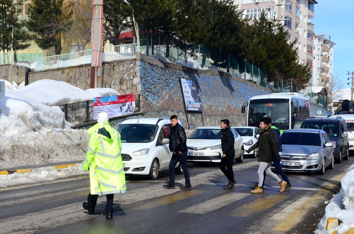 Öncelik Hayatın, Öncelik Yayanın" Kampanyası