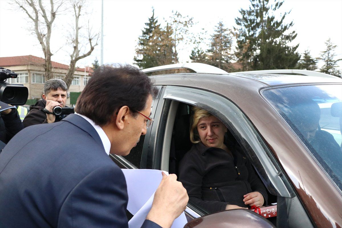 Öncelik Hayatın, Öncelik Yayanın" Kampanyası