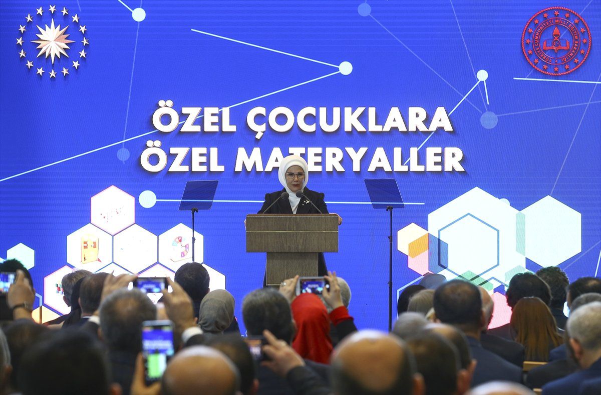 Özel Çocuklara Özel Materyaller Toplantısı
